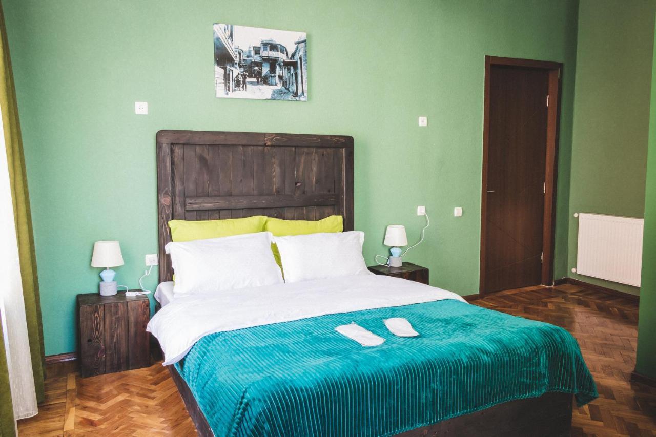 Guest House Big Family Tbilisi Ngoại thất bức ảnh